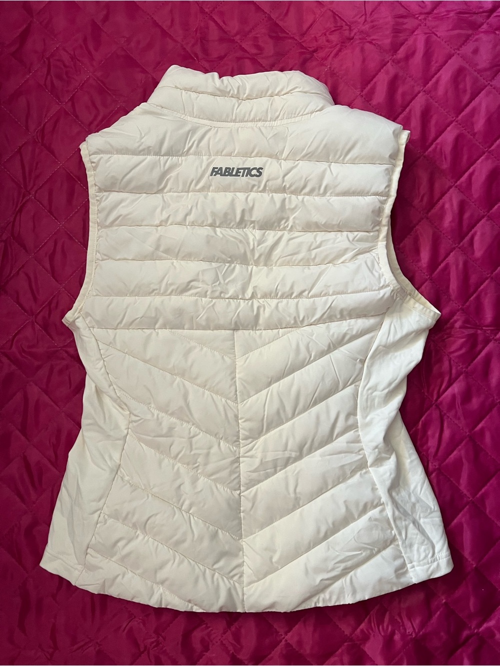 Fabletics Puffer Vest - Picture 2 of 4